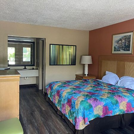 Jax Inn Джэксонвиль Экстерьер фото